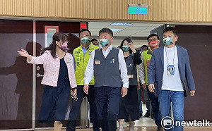 關水門戰管理學？陳時中嗆柯文哲：他背後又剩下誰呢？