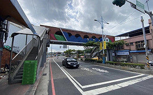 新北八里千禧龍陸橋拆大梁 10月21至22日夜間封閉龍米路