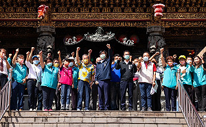 陳其邁魅力席捲跨黨派里長  「藍到出汁」也相挺