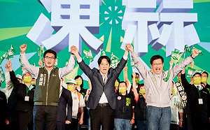 萬人冒雨力挺林佳龍 賴清德籲團結翻新新故鄉