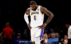 湖人3連敗　詹皇坦言球隊氛圍糟