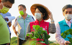 萬丹泥火山三度噴發影響紅豆收成  周春米：應列入天然災害補助