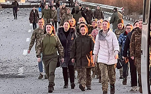 「這些人沒人性」 烏克蘭女子泣訴在俄羅斯被關遭受虐待和羞辱慘況