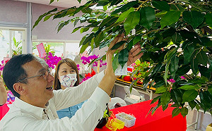 國民黨主席朱立倫前來打氣 誠心祝願2號劉美芳「高票當選！」