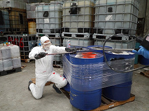 檢警聯手環保署出擊 破獲毒房客集團