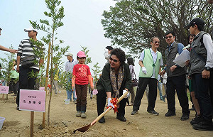 福地變森林！陳菊：高雄「植樹月」今年意義非凡