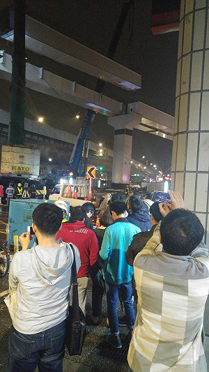 關鍵一根 最後吊梁上了 新北三環三線第一環107年底完工