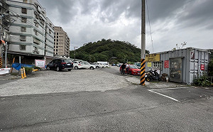 公有地牟利停車 新北市府強力排除