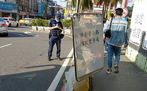 台鐵出包！「新營至台南」改「公路接駁」 網困擾：發車時間不固定