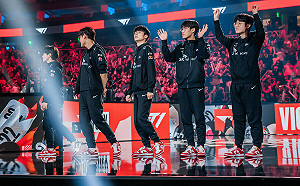 英雄聯盟世界賽》DRX成功挺進決賽！T1時隔五年再次衝擊冠軍