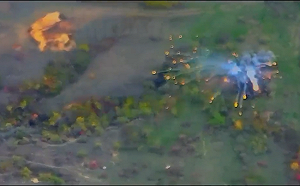 (影)俄軍T-90M主戰車躲藏樹叢被「神劍」一擊轟爆慘成普丁野心砲灰