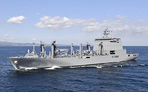 日本海自70週年閱艦式13國30艦參加 南韓油彈補給艦駛入橫須賀