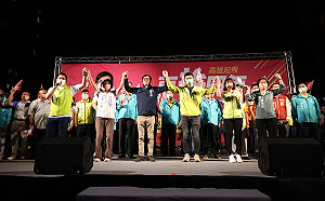 左楠選情陷激戰 形象牌成綠能否全壘打關鍵