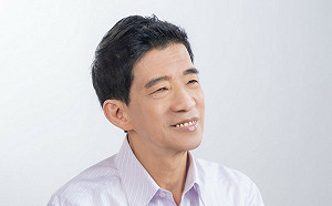 嘉義市候選人黃紹聰驚傳過世 李俊俋表示哀悼與遺憾