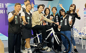 11/6啟動自行車掃台北 黃珊珊嗆對手收回台北停滯8年