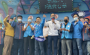 被爆「韓家軍」操刀夾殺高虹安 韓國瑜現身不回應