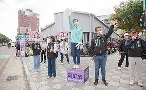 韓國瑜明合體林耕仁憂「藍營選票回流？」高虹安：選人不選黨 