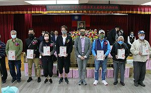 萬里區漁會歡慶漁民節   新北農業局長頒獎57名模範漁民