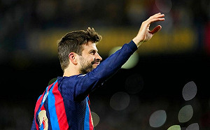 皮克告別諾坎普　傳奇後衛生涯謝幕