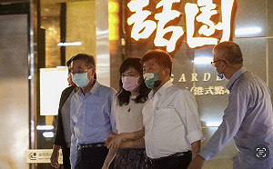 陳時中「鹹豬手」是烏龍爆料？紙風車執行長批徐巧芯：請停止人身攻擊      