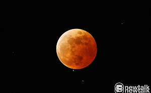 千年一遇「血月奇景」今晚登場！天王星也悄現身 錯過要等到4344年