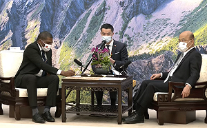 德魯訪團拜會蘇揆盼學習台灣健保制度 並強調持續為台在國際發聲