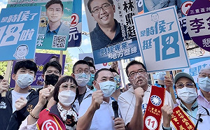 請假首日挺年輕人 侯友宜蘆洲出發拚「18、三蘆雙贏」   