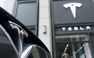 電動車的殺戮時刻! 特斯拉「無人駕駛」? 中國限制銷售 馬斯克大賣股先逃