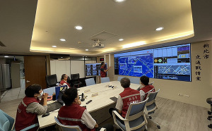 新北歡樂耶誕城今(11)日盛大開城