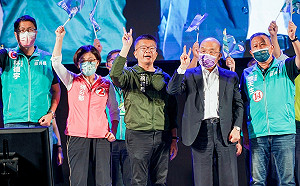 力挺蔡其昌 蘇貞昌拿陳其邁相比 譏盧秀燕「四年輸兩年」