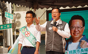 鄭文燦讚代表民進黨純正血統 余信憲催生兒童醫院