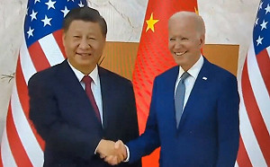 拜登、習近平真的見面了！燦笑握手8秒 估將談話數小時