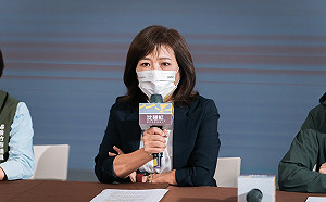 高虹安「親簽虛報」薪資單曝光 沈慧虹:謊言不攻自破!苦海無邊回頭是岸!