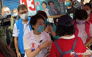 遭議員候選人做成聯合競選文宣 黃珊珊批：惡劣 沒同意對方使用