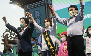 周春米選前衝刺萬人到場 賴清德站台譽:溫柔專業的縣政舵手