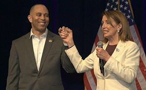 傑福瑞斯可望接班裴洛西 成美國會首位非裔黨團領袖