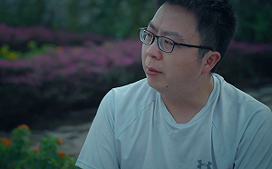 PTT八卦版柵欄仔竟要「恩恩爸在林佳龍造勢吞骨灰」 他不忍了：一定報案提告