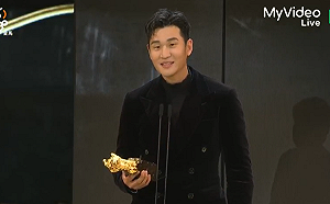 金馬59/周興哲奪「最佳原創電影歌曲」！驚喜曝：從小跟獎項沒緣分 