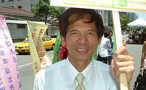 「抗議天王」柯賜海陳屍前山公園車內 生前不曾放棄司法改革! 