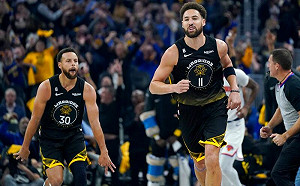 NBA／熟悉的「浪花兄弟」！Curry、K湯合進17三分砍74分