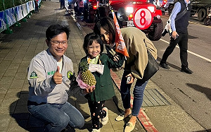 新店中和車掃市民熱情超乎預期 林佳龍：衝高投票率拚勝選