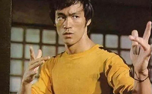 李小龍過世50年死因大揭密！專家：「這」東西喝太多