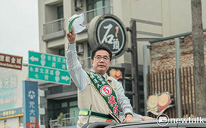 直播》黃偉哲選前之夜沒煙硝 在地藝文表演聚人氣