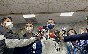 藍軍新竹「棄保」祭黨紀？ 朱立倫不給正面回應 