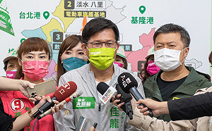 恩恩爸籲用選票淘汰「侯先生」 林佳龍「心痛」盼一起實現請託