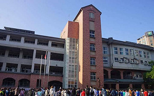 高雄9旬婦投票摔傷昏迷  意識不清送醫急救