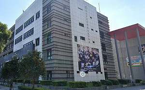 疑不熟選舉流程！3香港移民將選票帶出場　觸法一臉茫然