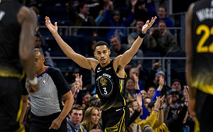 NBA/替補轟53分!勇士戰勝灰狼 勝率破5成重回西區前10