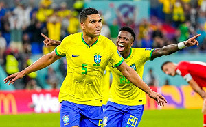 世足／瑞士鐵桶陣百密一疏　巴西率先晉級