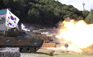競爭世界第四大軍售國！ 韓國藉演訓大賣軍火 秀K2黑豹、K-9實彈威力